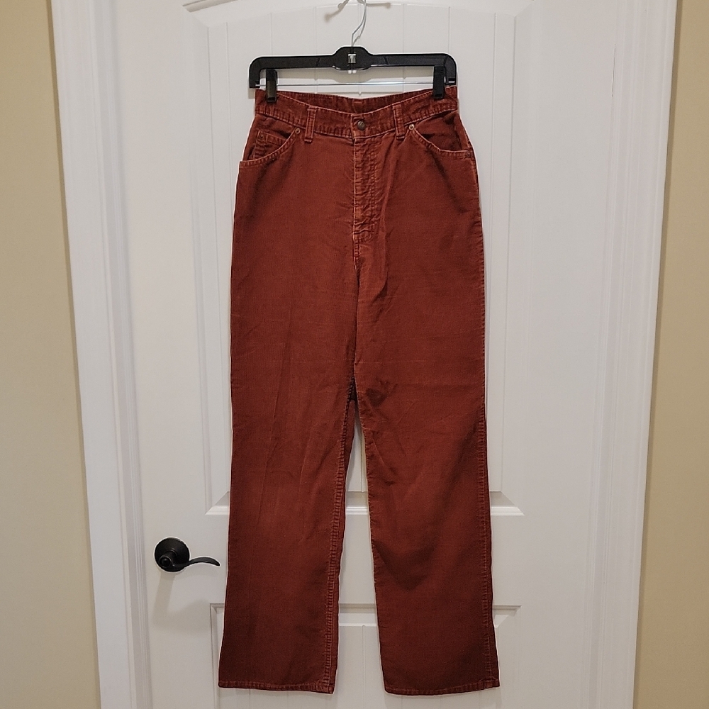 Levis Vintage High Rise Rust Flared Corduroy Pants Size 28